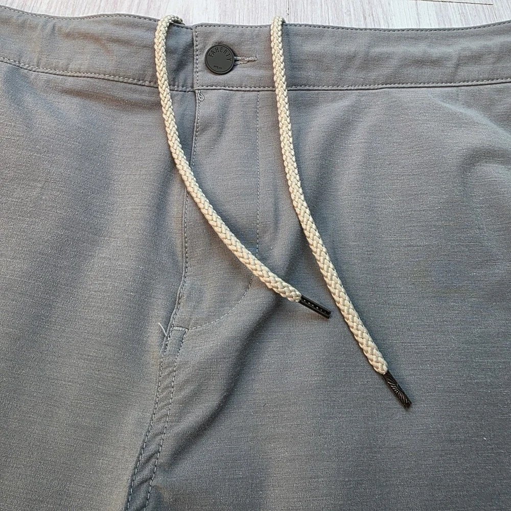 Faherty Shorts Men's 38 All Day Gray Chino‎ Active Casual Outdoor Drawstring